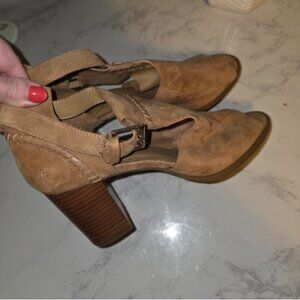 Jack Rogers Sandals Womens Sz 8M Cameron Brown Suede Peep Toe Heel Ankle Strap